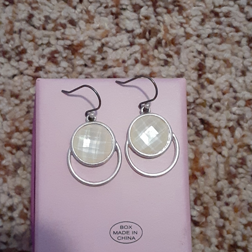 Euc! LUCKY BRAND Womens earrings